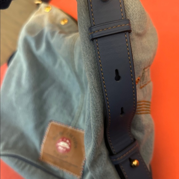 Marc Jacobs Blue Denim Sling Bag with Gold Accents - Picture 2 of 4